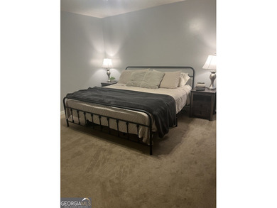 Welcome to this beautifully maintained four-bedroom, two-bath - photo 11