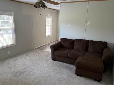 Two-bedroom, two-bathroom Fleetwood mobile home in Foxfire - photo 12