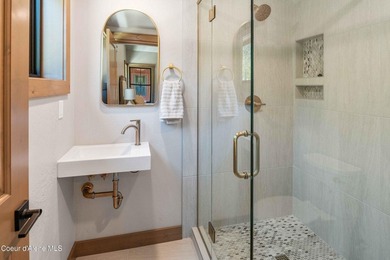 True Ski-In/Ski-Out Schweitzer Condos! Ideally located just - photo 18