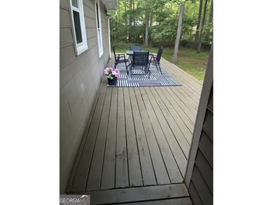 Welcome to this beautifully maintained four-bedroom, two-bath - photo 20