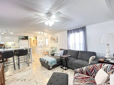 REDUCED PRICE - Fully furnished 2BR/2BA Mobile Home in the heart - photo 8