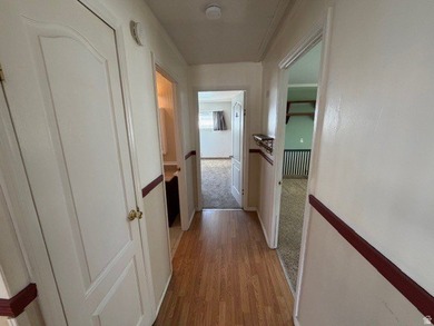 2-Bed, 2-Bath Double-Wide in 55+ Community! This beautiful 1975 - photo 10