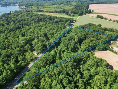 Looking for a nice country building site? Here is a six acre - photo 3