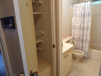 Okay everybody. The seller has just reduced this home to $50,000 - photo 22