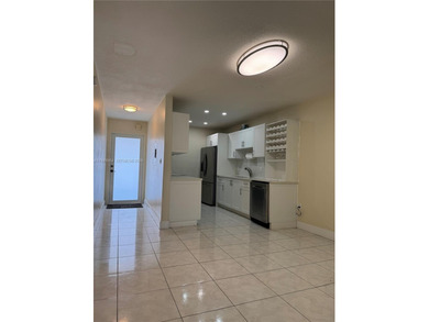 (private lake, pond, coastal) Condo For Sale in Miami Florida