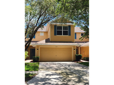 Lake Townhome/Townhouse For Sale in Tampa, Florida