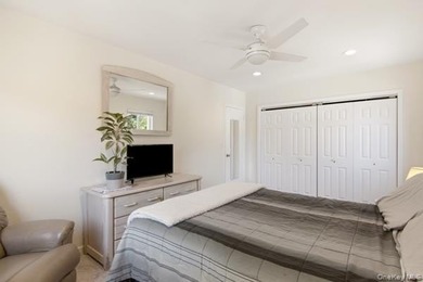 Prime Huntington Village location! Welcome to Heckscher Park - photo 17