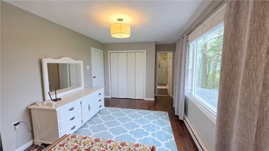 Unwind into a lifestyle of quiet grandeur and wide-open spaces - photo 23