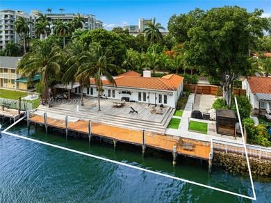 A rare riverfront offering in historic Spring Garden, one of - photo 1
