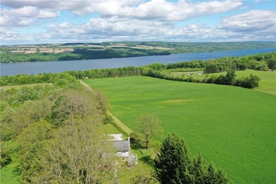 Unwind into a lifestyle of quiet grandeur and wide-open spaces - photo 43