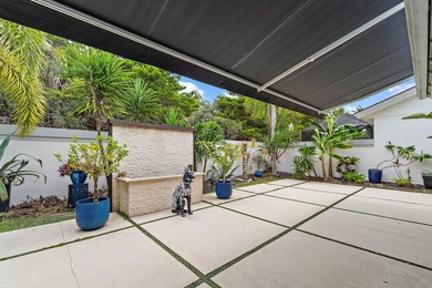Completely renovated and move-in ready, this exceptional DiVosta - photo 6