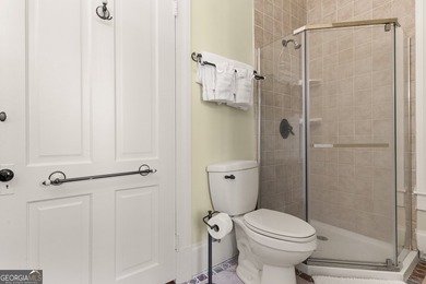 PURCHASE THIS LOVELY HOME FURNISHED OR UNFURNISHED IF YOU - photo 24