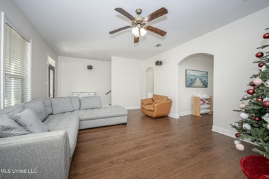 Located within the Ocean Springs Golf Cart District, this - photo 40