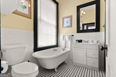PURCHASE THIS LOVELY HOME FURNISHED OR UNFURNISHED IF YOU - photo 41