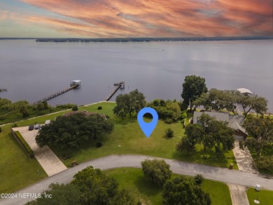 Lake Lot For Sale in Palatka, Florida