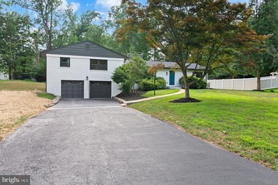 Welcome to 14200 Dav Rd, Rockville, Maryland, an extensively - photo 3