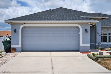 Cape Coral Area Home For Sale in Cape Coral Florida