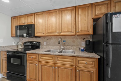 **Stunning Oceanfront 1 Bedroom Condo - Your Beach Getaway!**