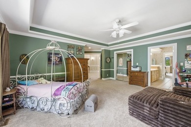 Stunning quality-built custom mountain and lake retreat with - photo 18