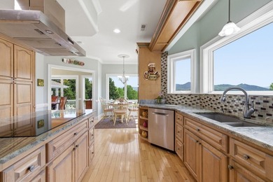 Stunning quality-built custom mountain and lake retreat with - photo 29