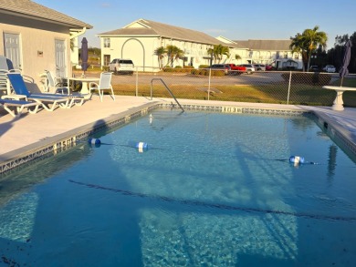 Wonderful Furnished, Waterfront Unit! - photo 4