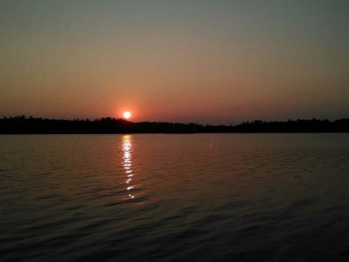 Beautiful sunsets on an 800 acre lake!!! This very unique SOLD - photo 31