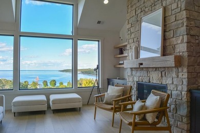 (private lake, pond, creek) Condo For Sale in Sister Bay Wisconsin