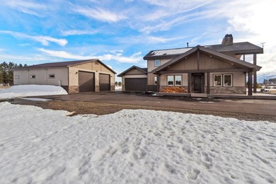 QUALITY BUILT CUSTOM HOME CLOSE TO TAMARACK! Views all around - photo 2