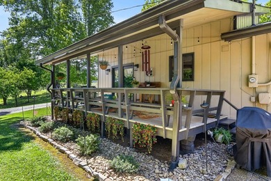 15 calculated acres, NO restrictions, in Greenbelt. Country - photo 5