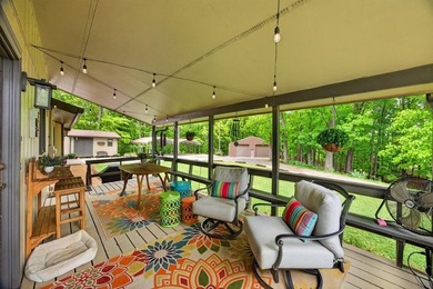 15 calculated acres, NO restrictions, in Greenbelt. Country - photo 9