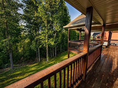 Step into easy living with this clean, modern 3-bedroom, 2-bath - photo 2