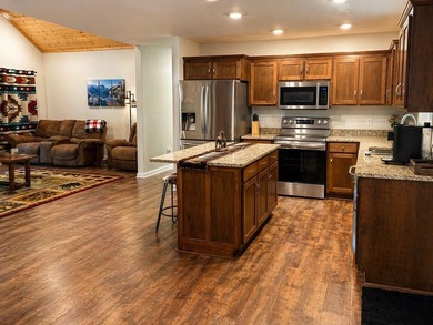 Step into easy living with this clean, modern 3-bedroom, 2-bath - photo 6