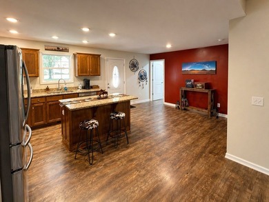 Step into easy living with this clean, modern 3-bedroom, 2-bath - photo 8