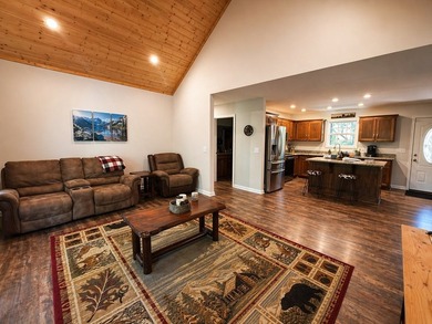 Step into easy living with this clean, modern 3-bedroom, 2-bath - photo 10