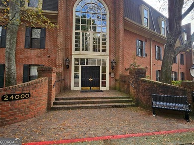 (private lake, pond, coastal) Condo Sale Pending in Atlanta Georgia