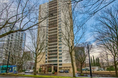 Willamette River - Multnomah County Condo For Sale in Portland Oregon