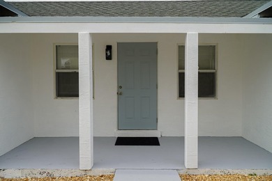 WELCOME TO A GREAT SINGLE FAMILY HOME WITH 2 BEDROOMS AND 1 BATH - photo 1