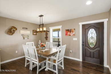 Set against a backdrop of year-round mountain views, this - photo 11