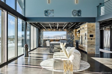 This Colorado retreat is not one of many, it is one of one. The - photo 13