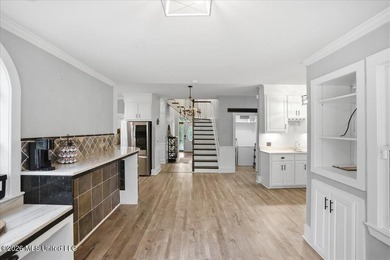 Welcome to 104 Quail Hollow Place--an incredible opportunity to - photo 14