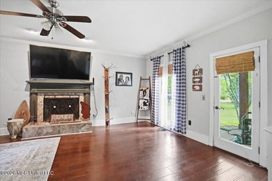 Welcome to 104 Quail Hollow Place--an incredible opportunity to - photo 16
