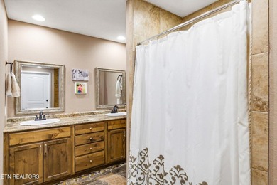 Set against a backdrop of year-round mountain views, this - photo 22