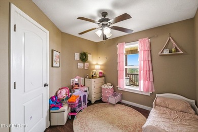 Set against a backdrop of year-round mountain views, this - photo 27