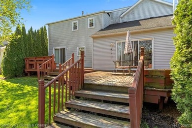 Opportunity is knocking ! Welcome home to this charming 3-bed, 2 - photo 31