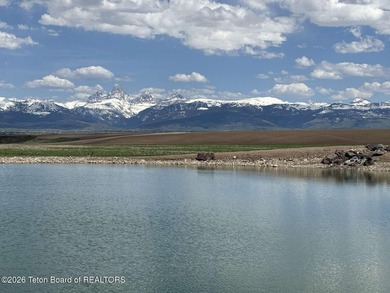 Boundless Sky--a rare 130-acre private estate opportunity in - photo 31
