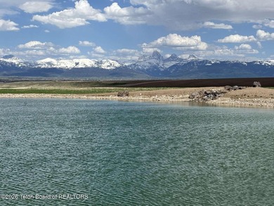 Boundless Sky--a rare 130-acre private estate opportunity in - photo 33