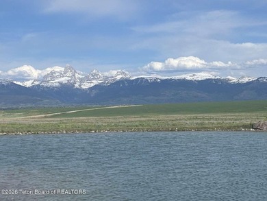 Boundless Sky--a rare 130-acre private estate opportunity in - photo 36