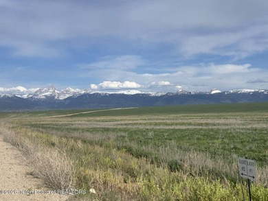 Boundless Sky--a rare 130-acre private estate opportunity in - photo 39