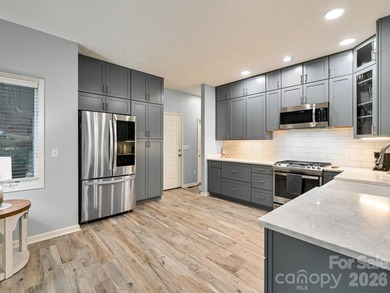 Imagine arriving to a beautifully appointed, fully furnished - photo 5