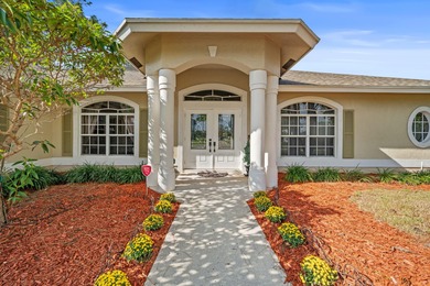 (private lake, pond, creek) Home For Sale in Wellington Florida